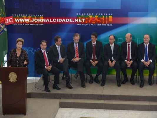 Cinco dos seis ministros que deixam o cargo saem para se candidatar às eleições de outubro (Marcelo Camargo/ABr)