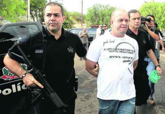 Luiz Perin, condenado pelo assassinato do vereador Nalin, estava foragido e se apresentou no dia do julgamento