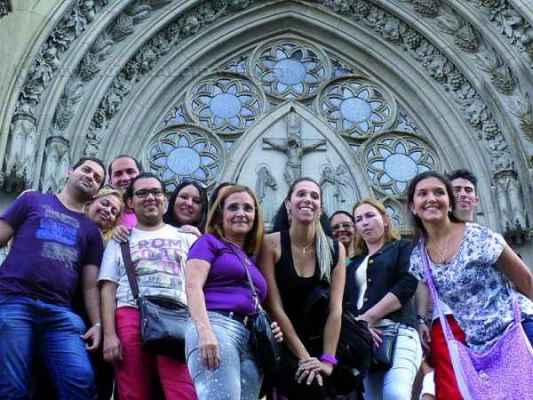 Professores visitaram a Catedral da Sé, Mercadão Municipal e o Museu de Arte Sacra, no centro de São Paulo