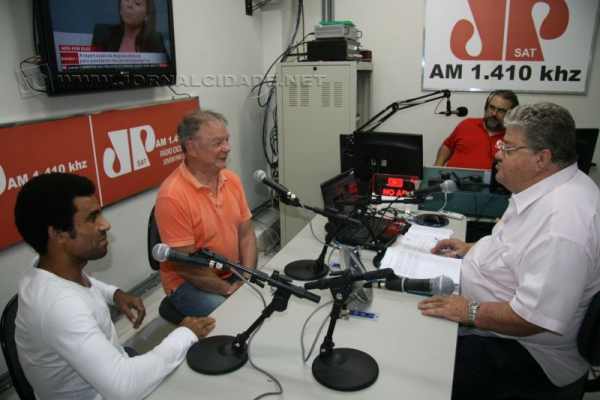 Ewerton de Castro participou do programa na Rádio Excelsior Jovem Pan