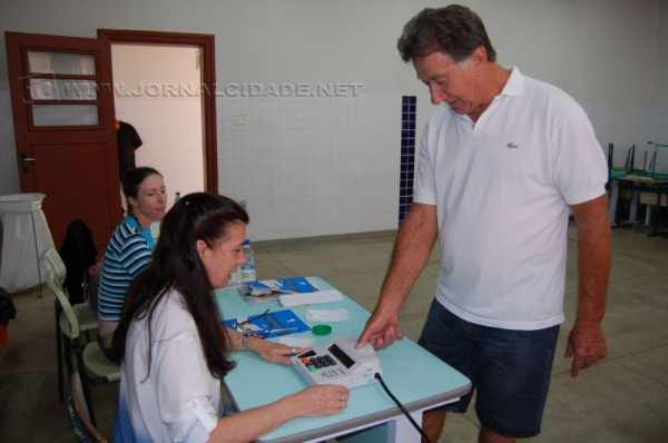 Votação biométrica aconteceu em cinco cidades da região (foto: Carlos Aguiar)
