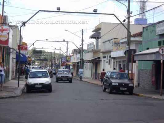 Em Itirapina, prefeito pede para que munícipes verifiquem o funcionamento das lâmpadas