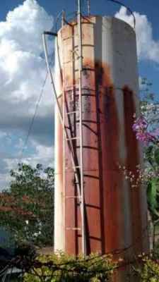 Reservatório da escola municipal Luiz Martins Rodrigues Filho