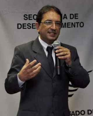 João Zaine (PMDB) foi eleito para função de presidente, sucedendo o petista Agnelo Matos