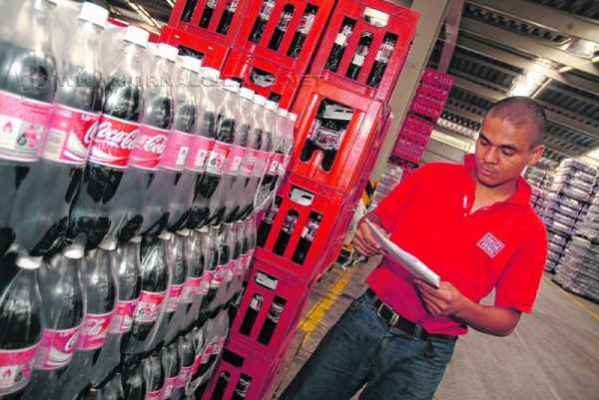 “As regiões onde temos fábrica ainda não tiveram qualquer problema de abastecimento”, disse a Coca-Cola