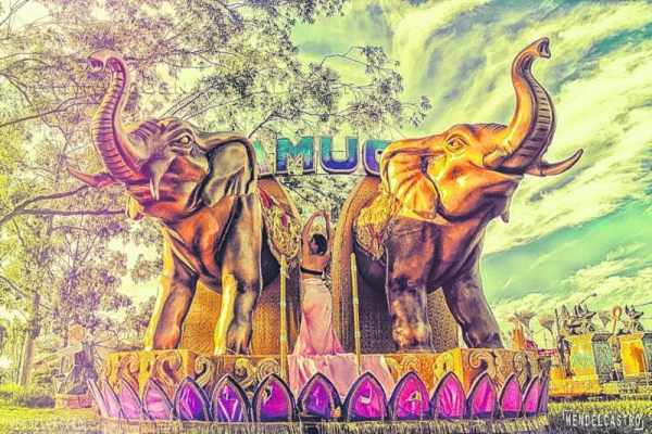 A modelo e maquiadora Juliana Joia foi fotografada por Wendel Castro na última terça-feira (24) na Av. 1-JF