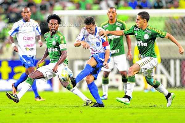 Após a derrota por 3 a 0 para o Palmeiras, Buião disse que o setor ofensivo precisa melhorar