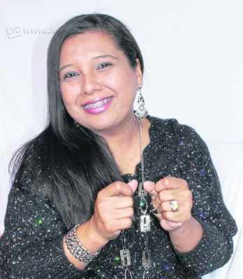 Cantora Priscila França: “Quando pensei em desistir, Deus colocou pessoas certas, na hora certa, para que tudo acontecesse”