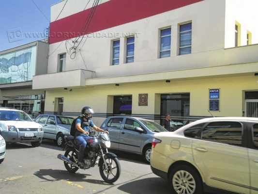 A sede atual da Associação Comercial e Industrial fica na Rua 3, entre as avenidas 8 e 10, na região central de Rio Claro