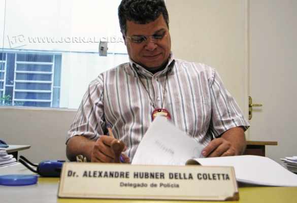 Delegado Della Coletta investiga que jovem assassinado vinha sofrendo ameaças de morte