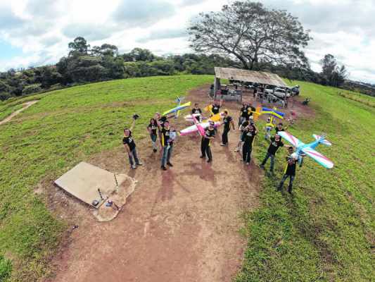 Associação Rio-clarense de Aeromodelismo reúne apaixonados pela prática de atividades de modelismo em geral