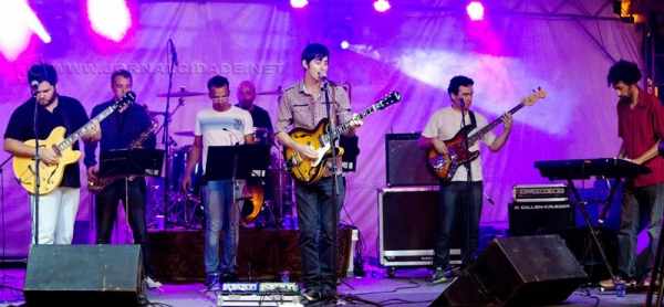 Cover dos Los Hermanos é atração no Sujinho's