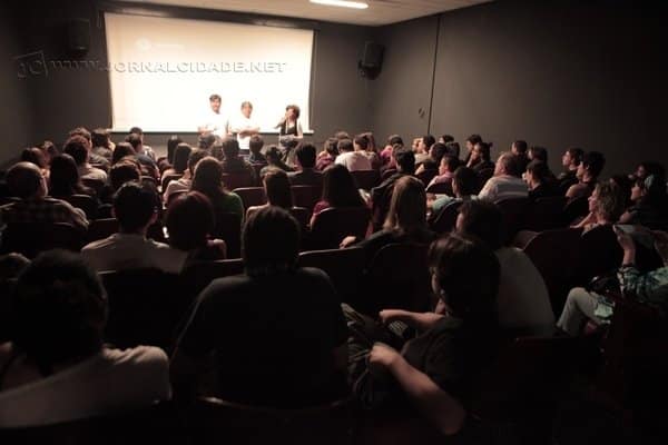 A 8ª edição do Festival Internacional de Cinema Independente Kino-Olho é realizada em parceria com o Festival Internacional de Curtas-metragens de São Paulo