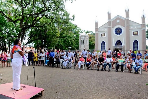 Neste ano, a celebração acontece na Matriz de São João Batista, localizada no Centro de Rio Claro, mas em 2015 a missa foi realizada na Praça de São Benedito, na Rua 9 entre as avenidas 13 e 15