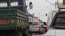 Situação piora nos horários de pico, geralmente no horário do almoço, às 12h, e no fim do expediente comercial, às 18h