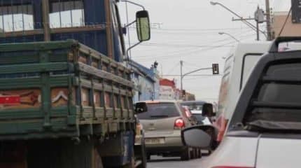 Situação piora nos horários de pico, geralmente no horário do almoço, às 12h, e no fim do expediente comercial, às 18h