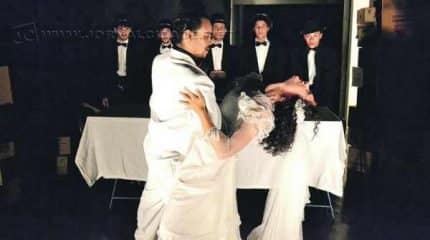 A Cia. Tempero D’Alma de Artes Cênicas apresenta ao público o espetáculo musical Ópera do Malandro, de Chico Buarque