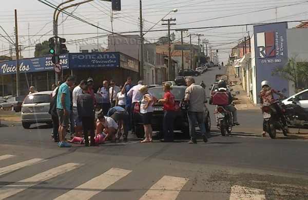 Acidente ocorreu no cruzamento da Av. Visconde do Rio Claro com a Rua 24