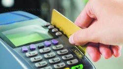 Consumidores têm opção de pagar as compras com cartão de crédito ou carnês. Mas qualquer modalidade exige atenção