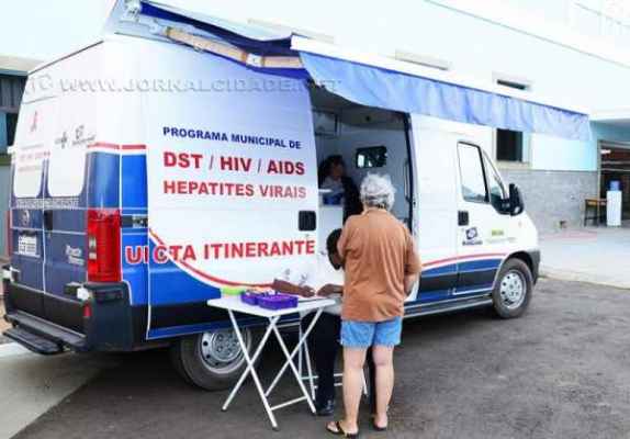 A unidade realiza testes rápidos gratuitos de Hepatite e Sífilis para a população interessada