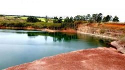 Uma das cavas onde é feita a captação de água para o município