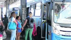 Com taxa a R$ 2,90, usuários reclamam pela passagem que, comumente, se converte em R$ 3