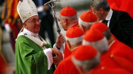 Sínodo dos Bispos teve início no domingo (5), no Vaticano, e tem como temas principais a evangelização e a família