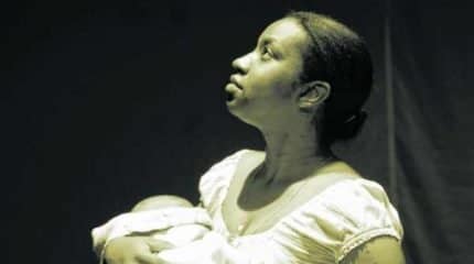 Cena do espetáculo Claustrum, produzido pelo Núcleo de Artes Cênicas do Sesi Rio Claro