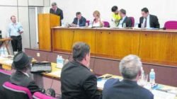 Vereadores participam de sessão ordinária no auditório da Acirc. Câmara Municipal tem atualmente 12 parlamentares