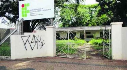 Fachada do prédio que irá abrigar o Instituto Federal de Educação, no antigo campus da Unesp, no bairro Santana