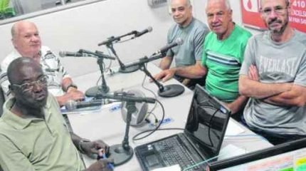 PROGRAMA ESPECIAL: ex-jogador Arturzinho, que brilhou nas décadas de 70 e 80, foi o entrevistado da Rádio Jovem Pan