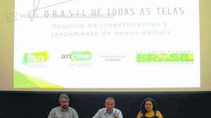Diretores da Ancine durante anúncio de investimentos para produção de cinema e televisão