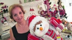 Objetos decorativos estão à venda na associação, que repassa o dinheiro das vendas para o auxílio a doentes e entidades assistenciais