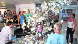 O primeiro sorteio da campanha de Natal da Acirc foi realizado na última segunda-feira (15)