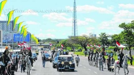 O Rolls Royce que levará Dilma no domingo em trajeto que percorrerá no dia 1º de janeiro (foto Elza Fiúza/Agência Brasil)