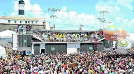 Com grande fluxo de turistas entrando e saindo do país durante o Carnaval, pode ser registrado aumento de casos da doença