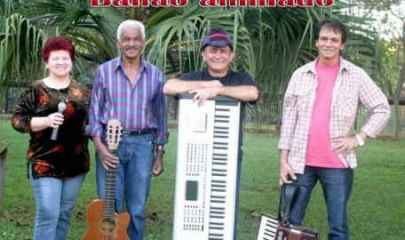 Banda Paraíso traz o melhor do forró, sertanejo e bandeirão e outros estilos para o Centro Comunitário de Corumbataí