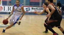 O ala/armador Duda Machado foi o cestinha da partida, com 32 pontos, convertendo sete arremessos dos três pontos