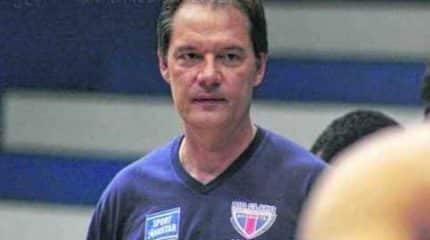 Chuí comandou primeiro treino dia 6 de outubro. Foram três vitórias e 12 derrotas no NBB