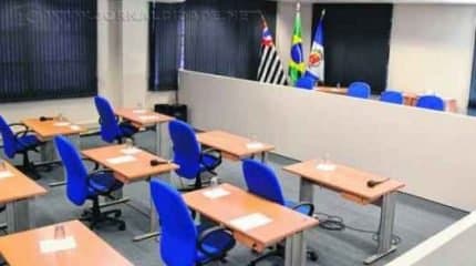 Assim como nos últimos anos, sessões extraordinárias são realizadas de madrugada