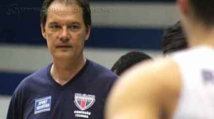 Chuí esteve à frente da equipe durante o primeiro turno do NBB e das 15 partidas realizadas, venceu três e perdeu 12, estando na 15ª e penúltima colocação
