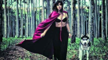 Ensaio, realizado em espaços da Floresta Estadual, contou com a modelo rio-clarense Isabella Monteiro e a cachorra Gaia