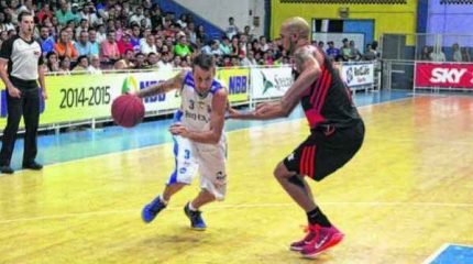 O ala/armador Duda Machado vai reencontrar o time pelo qual disputou o último NBB