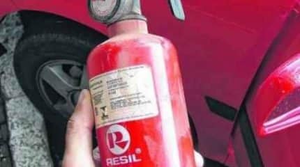 Veículos anteriores a 2005 devem trocar o extintor BC pelos equipamentos do tipo ABC