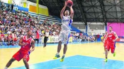 No dia 7 de janeiro, quarta-feira, a equipe enfrenta o Flamengo (terceiro colocado), às 20h, no Felipão.