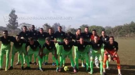 Time do Jardim Novo (foto) enfrenta o Parque São Jorge na Série Ouro da Recopa da região, antes do Carnaval