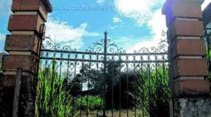 Anexo do Museu Amador Bueno da Veiga é alvo de reclamações e deve passar por limpeza em breve