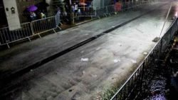 Foliões já estão espalhados pela Passarela do Samba