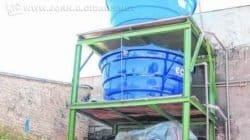 Domingos Sávio criou sistema que capta água da chuva e, também, reaproveita a que é utilizada na máquina de lavar roupas