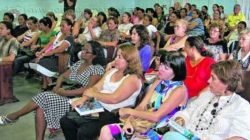Palestras e debates estão entre as atividades da Semana da Mulher 2015 (Foto: Arquivo JC)